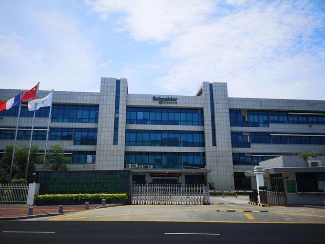 施耐德電氣再添6家國家級“綠色工廠” 以信息技術咨詢驅動可持續制造新范式